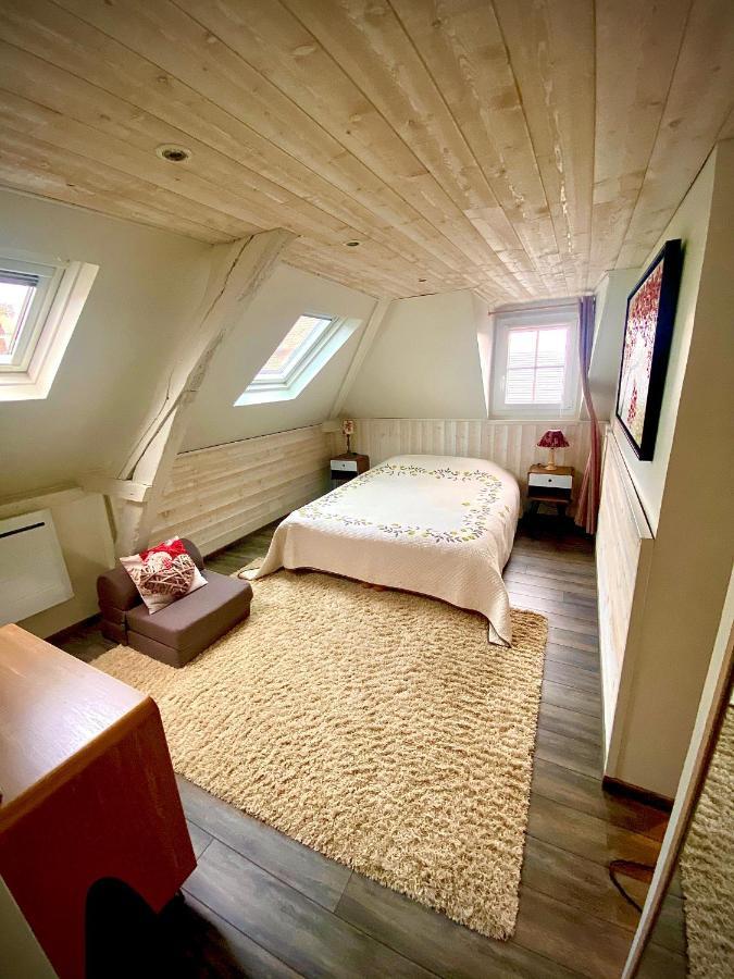 Sous Les Toits D'Honfleur Appartement Buitenkant foto