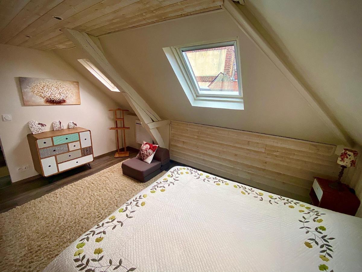 Sous Les Toits D'Honfleur Appartement Buitenkant foto