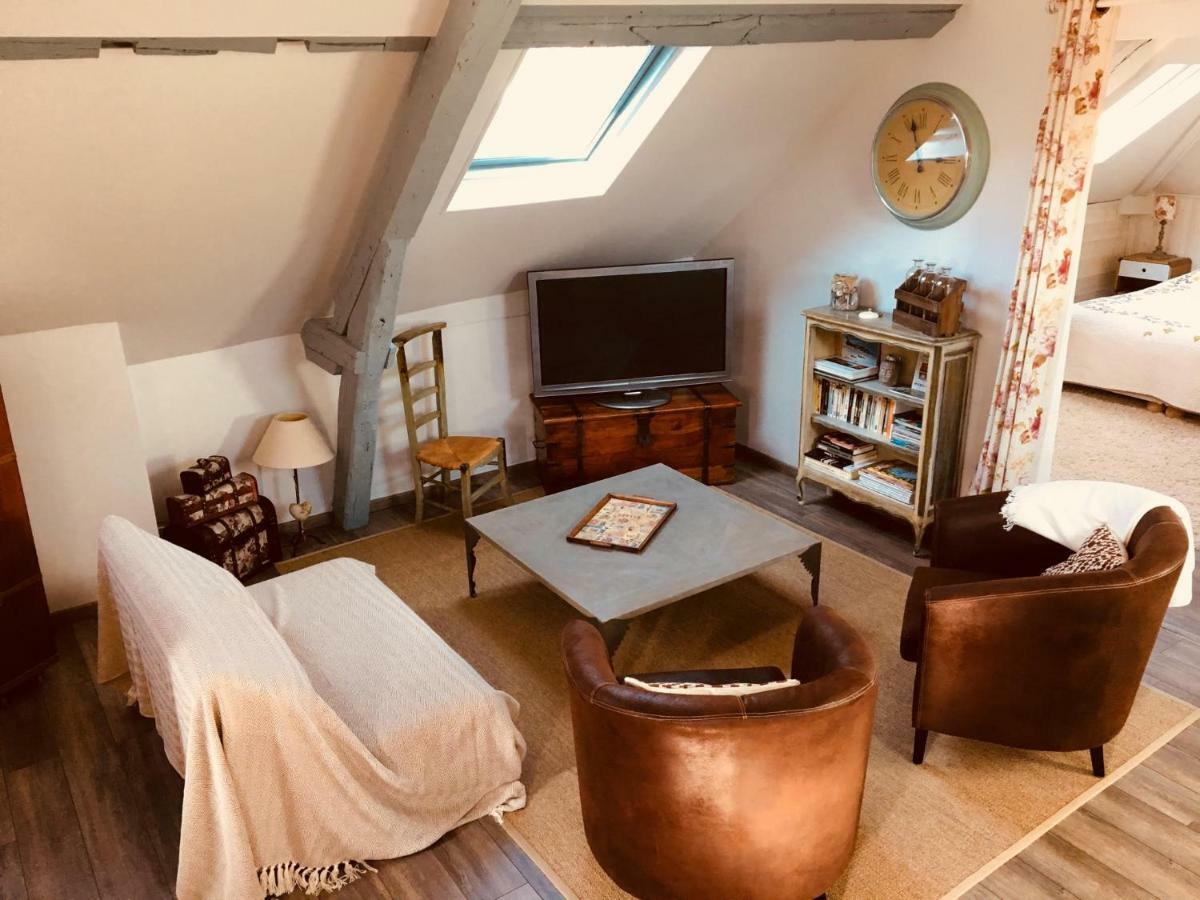 Sous Les Toits D'Honfleur Appartement Buitenkant foto