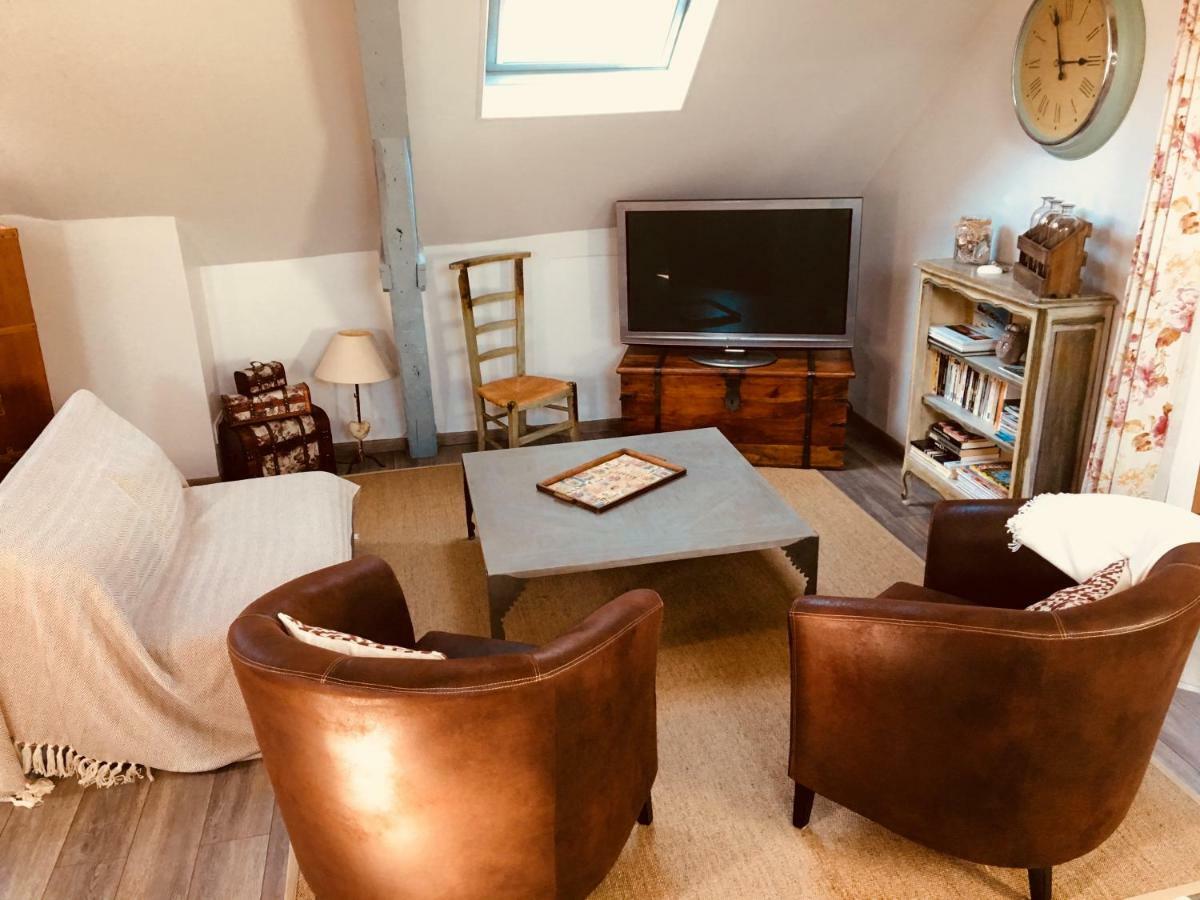 Sous Les Toits D'Honfleur Appartement Buitenkant foto