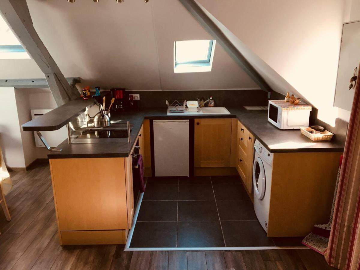 Sous Les Toits D'Honfleur Appartement Buitenkant foto